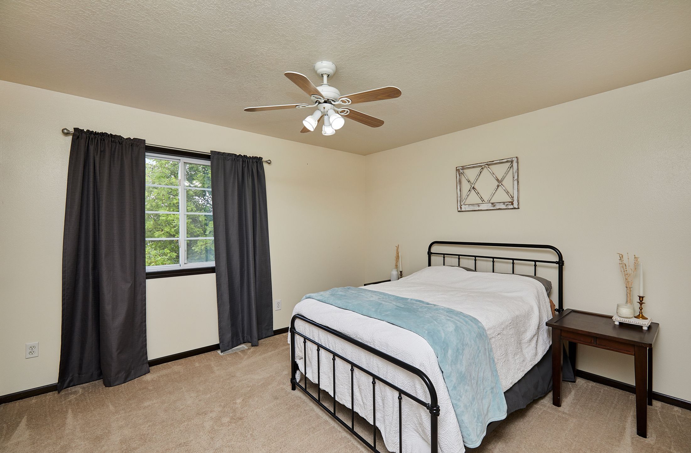 Listing Photo: 316 Oak St_024